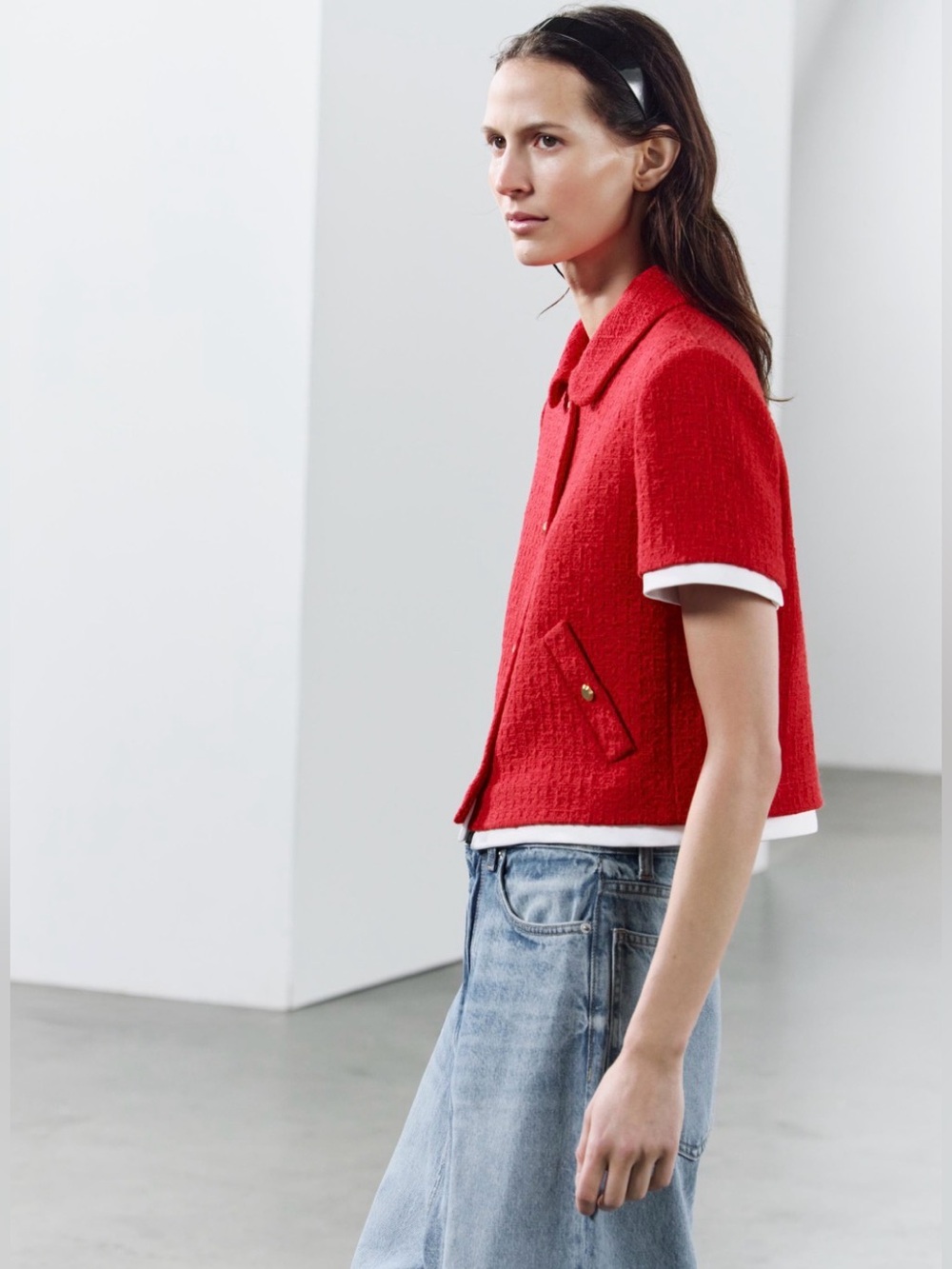 Textured Cropped Red Short-Sleeve Jacket- ZW Collection - Picture 4 of 4
